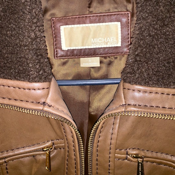 Leather jacket - Picture 4 of 4